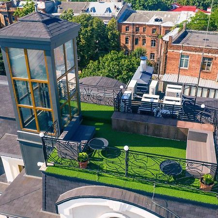 Hotel "Mandarin Clubhouse" Jarkov Exterior foto